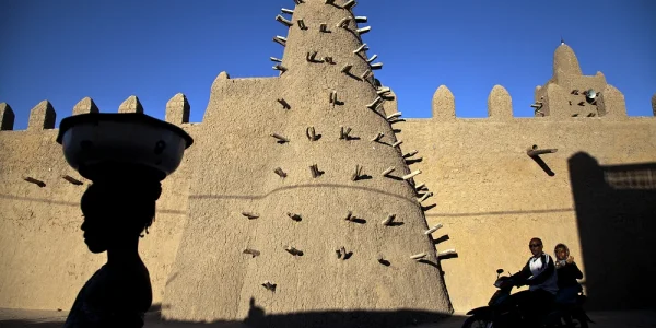 mud construction mosque in Mali